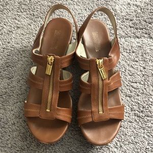 Michael Kors platform zipper shoes